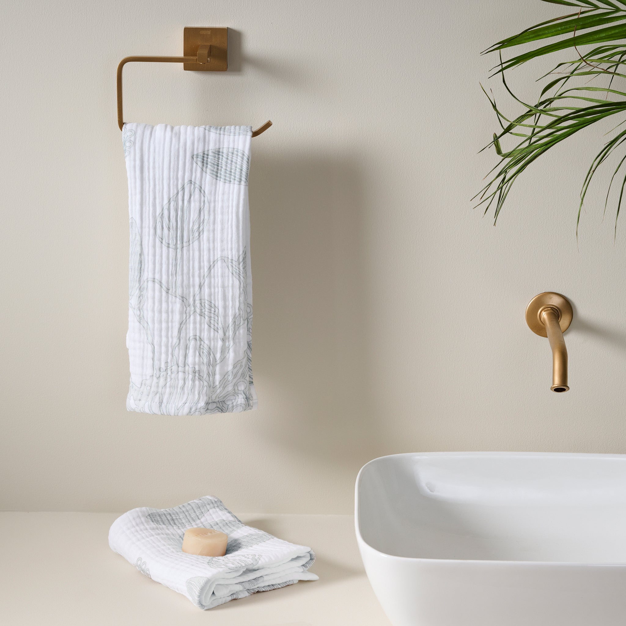 Vine Bloom | Cotton Gauze | Hand Towel