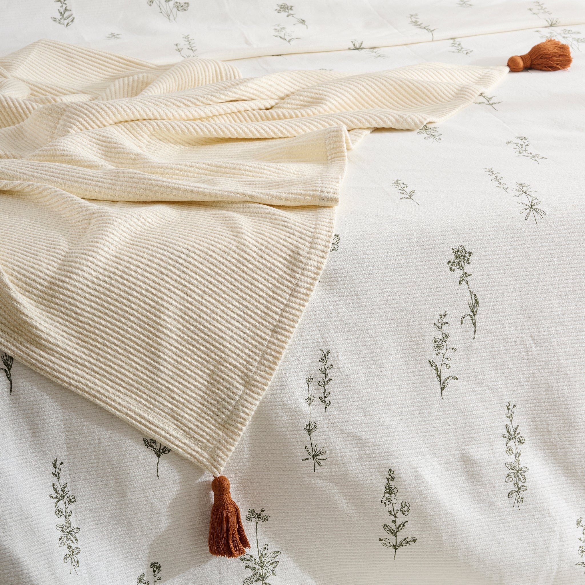 Cream Plume | Cotton Bamboo | Cord Rib | Throw