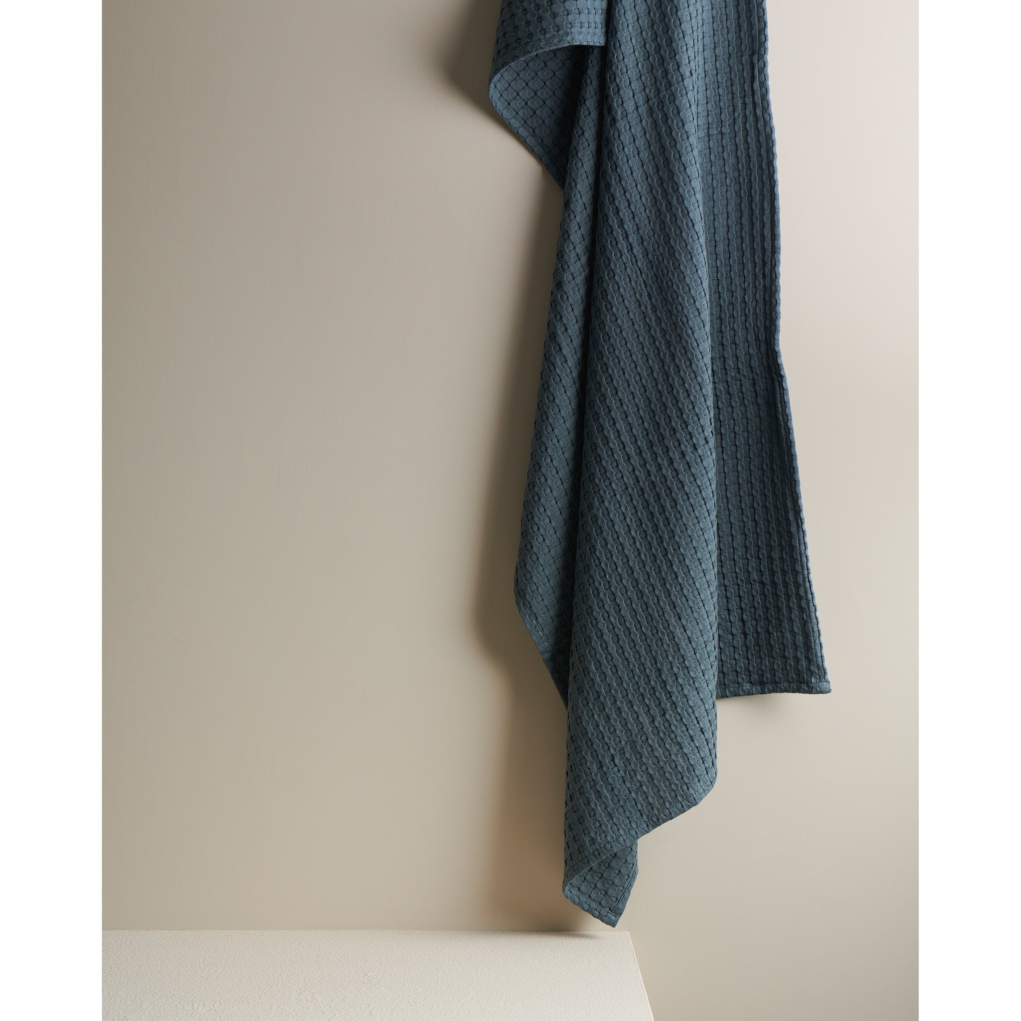 Beehive | Cotton Bamboo | Waffle | XL Bath Towel